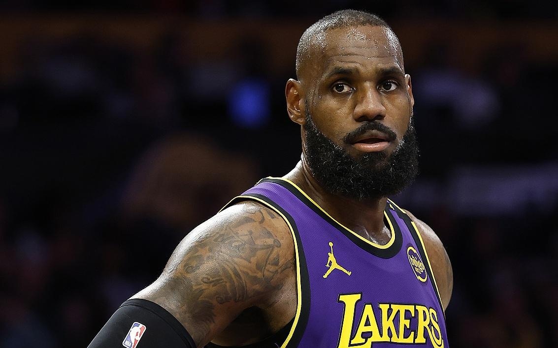 至冲上了社 至冲上了社