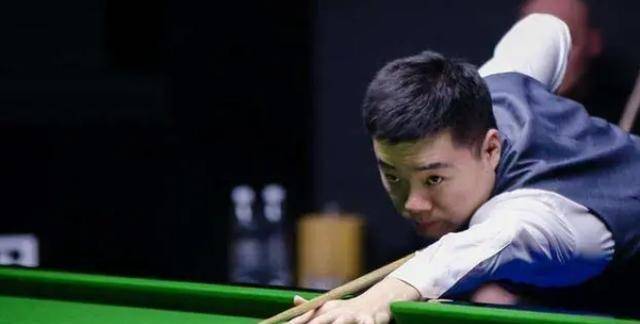 他不仅在进 他不仅在进